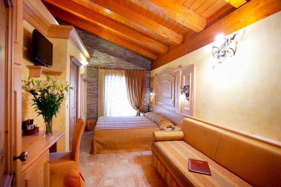 Hotel Le Ortensie Roccaraso Exterior photo